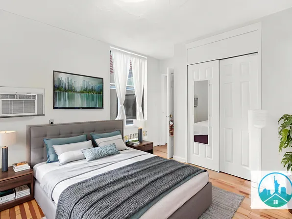 112 West 72nd Street image 2 of 8