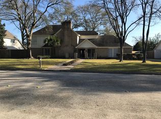 16218 Champion Dr, Spring, TX 77379