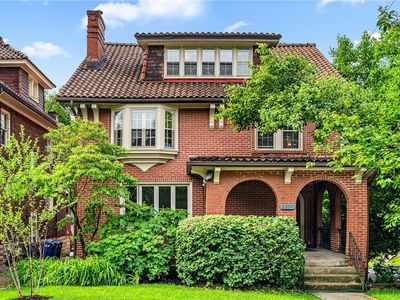 5500 Darlington Rd, Pittsburgh, PA, 15217
