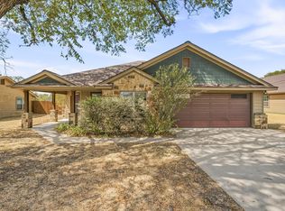 632 N Park St, Dublin, TX 76446