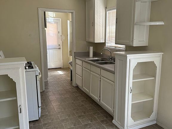 4th image of 1666-1672 Layfette Rd #1670