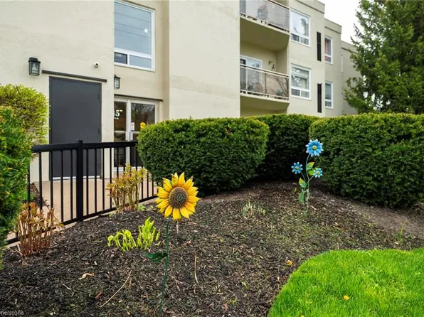 245 Queen St W #101, Centre Wellington, ON N1M 3R6