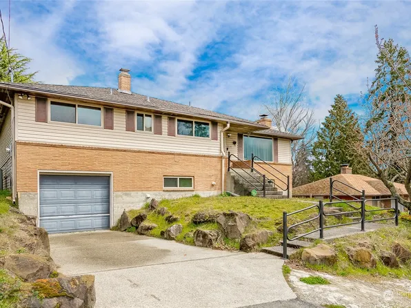 11714 Luther Avenue S, Seattle, WA 98178