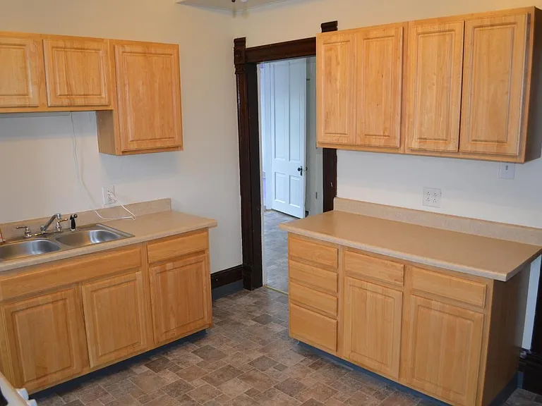 5371 State St — Photo 14