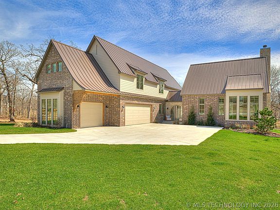 4th image of 44 Turkey Loop