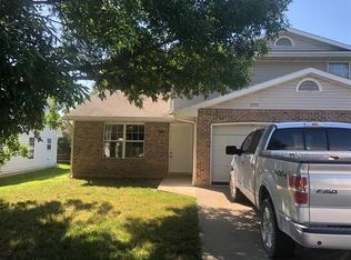 3703 Pimlico Dr, Columbia, MO 65201