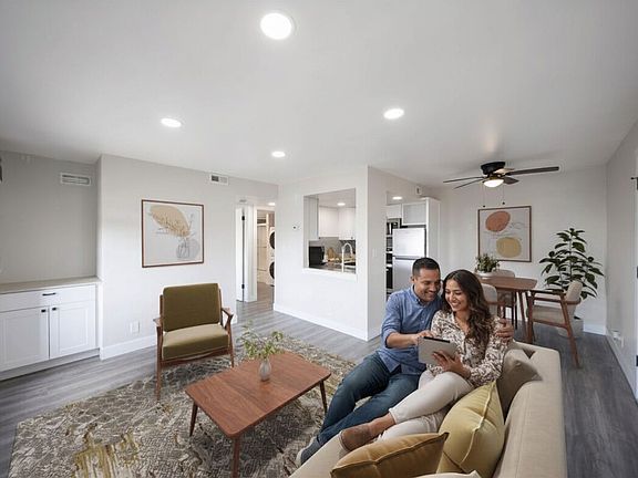 5th image of 1012 E Barbara Pl #20