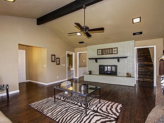 4th image of 2217 Stone Creek Dr