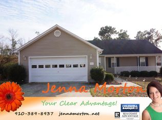 206 Molly Ct, Sneads Ferry, NC 28460