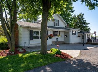 13714 W State Route 2, Oak Harbor, OH 43449