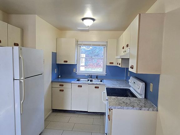 5th image of 2506 Route 209 #5