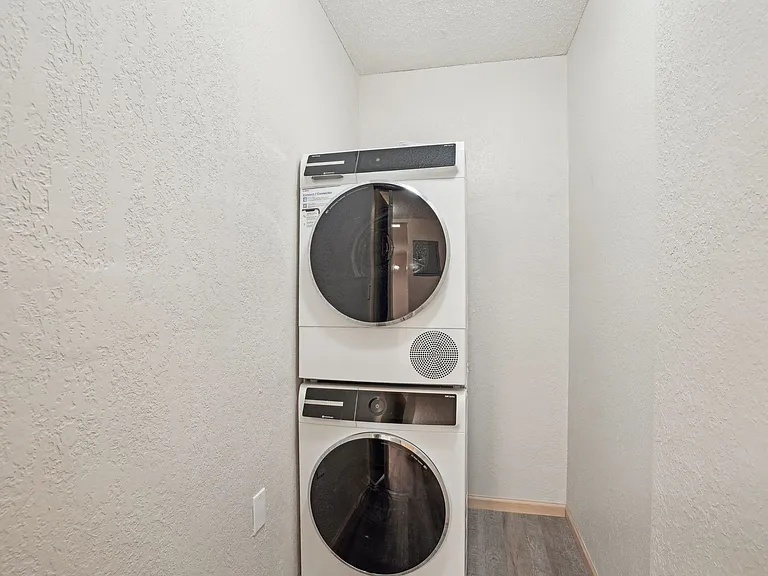 Larpenteur Estates Apartments — Photo 50
