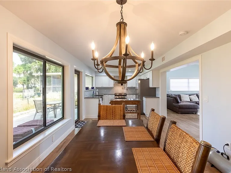 102 Squirrel Point — Photo 20