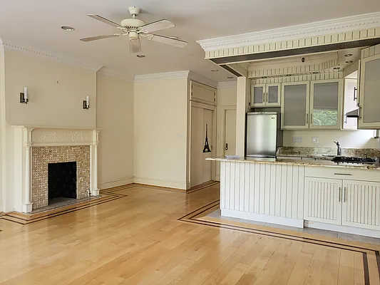 Rented by Frank Valvo Real Estate | media 8