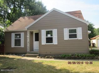 832 Kentfield St SW, Wyoming, MI 49509