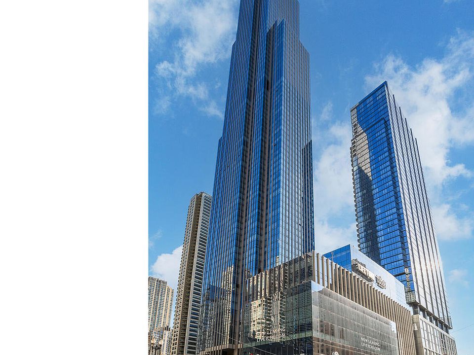 1st image of 14 W Superior St #6501