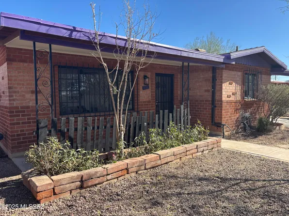 2926 N Dodge Blvd, Tucson, AZ 85716