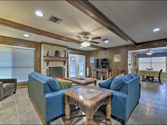 4th image of 2904 Westwood Main Dr