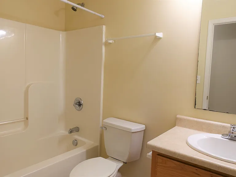 129 River Oaks Cir — Photo 14