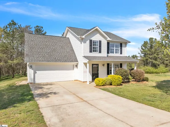 102 Lochenshire Pl, Belton, SC 29627