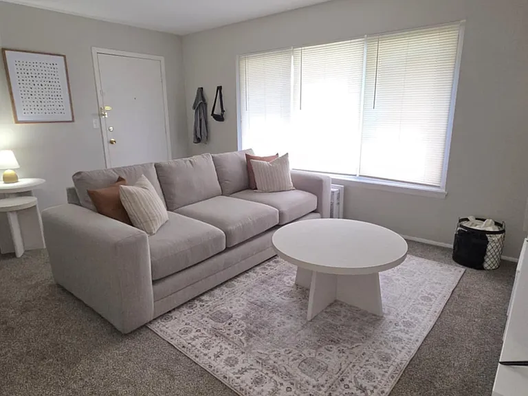 3505 S Ellen St #4 — Photo 8