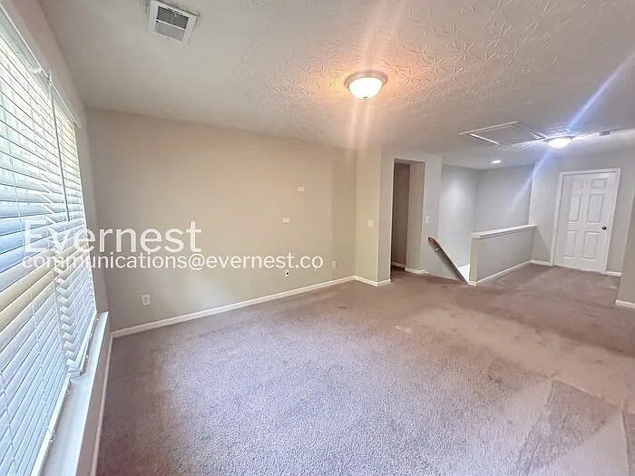 6621 Waterton Ave SW — Photo 10