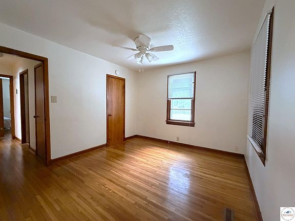 5th image of 2020 W 14th St