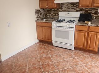 538 Pine St FLOOR 1, Brooklyn, NY 11208