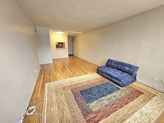 4th image of 8770 173rd St APT 4D