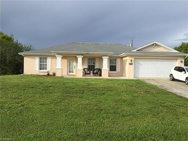 1st image of 2035 NE 20th St