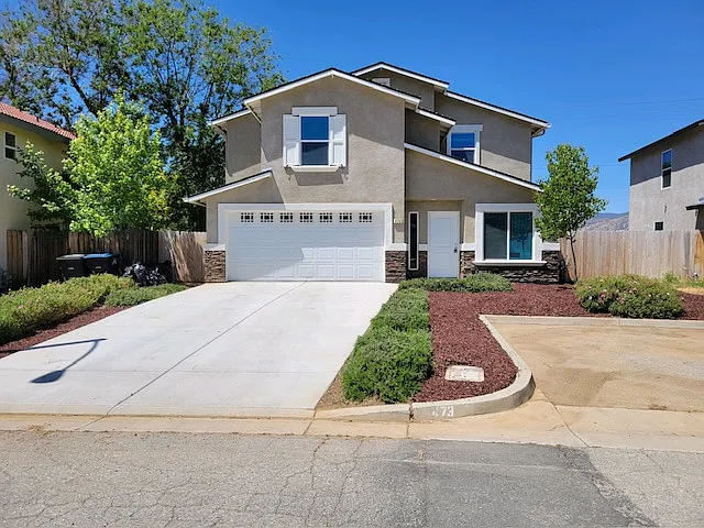 Front of property. Street View.