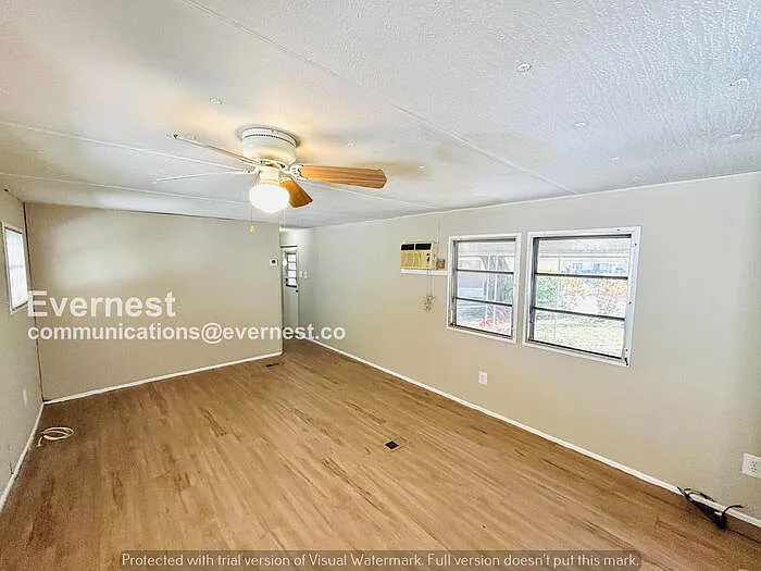 820 Paradise Blvd — Photo 6