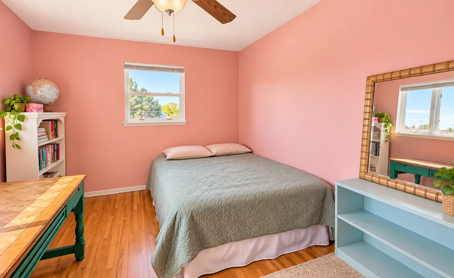 3 bed, 2.5 bath, 2418 sqft, $1,000 — Photo 2