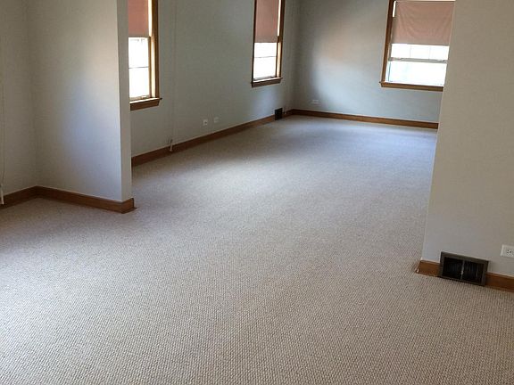 4th image of 1238 Balmoral Ave #2