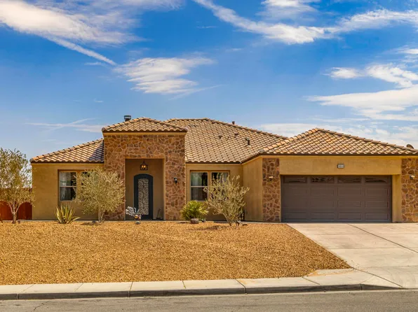 8680 Monument View Dr, Yucca Valley, CA 92284