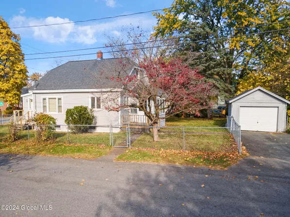 21 Sherwood Avenue, Rensselaer, NY 12144