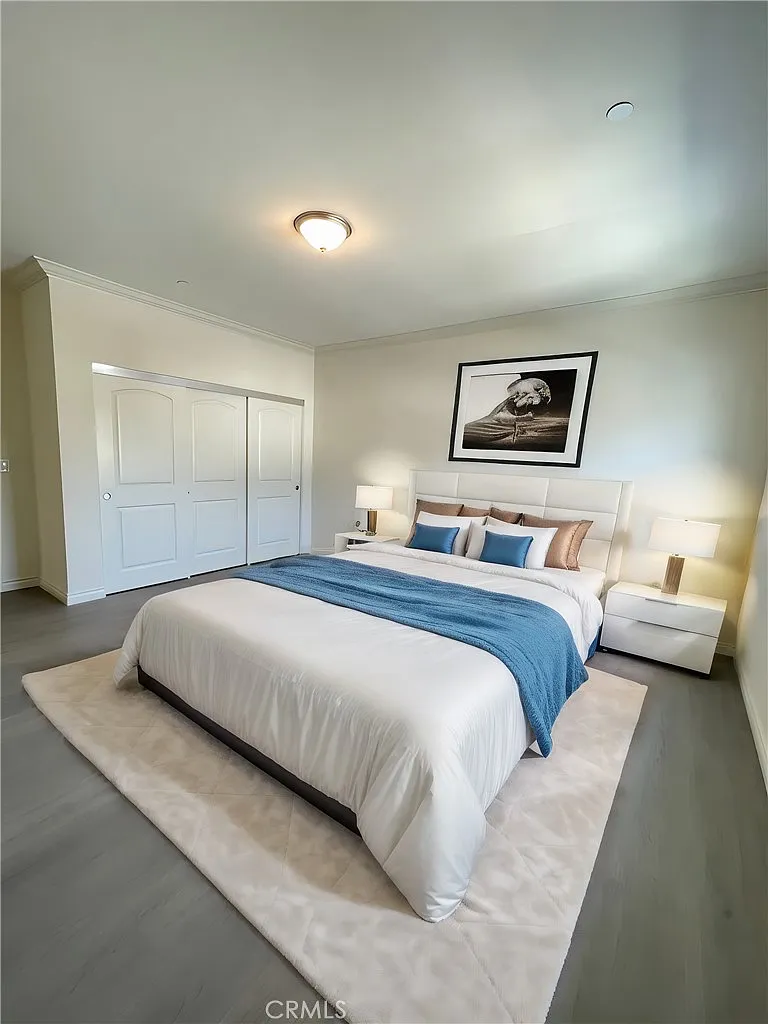 3 bed, 3.5 bath, 1750 sqft, $3,500 — Photo 3
