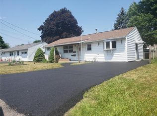 107 Bender Ave, Syracuse, NY 13211