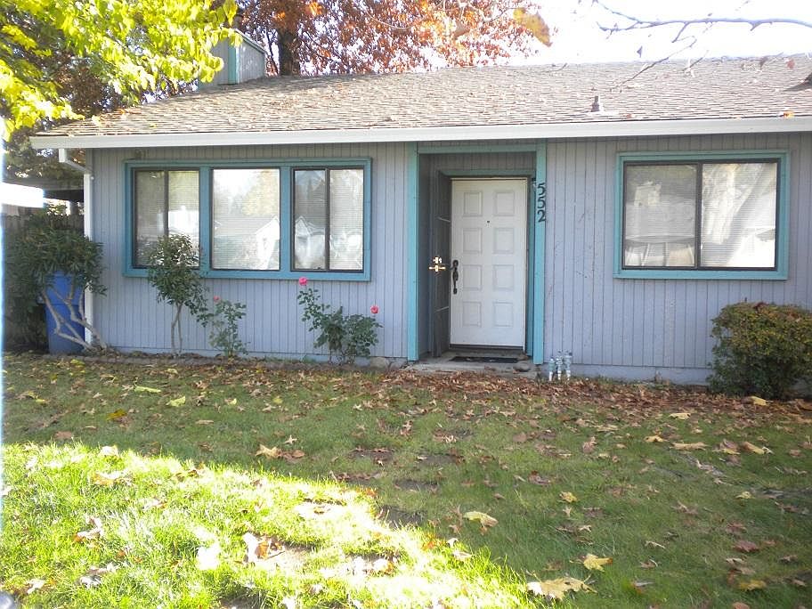 1st image of 552 De Mar Dr