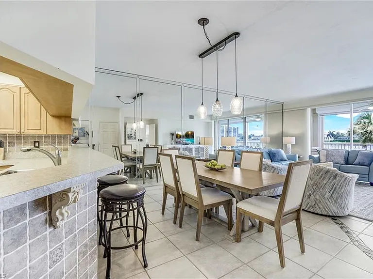 9380 Gulf Shore Dr #102 — Photo 5
