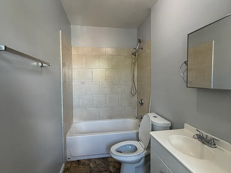 50 Johnson St #3F — Photo 10