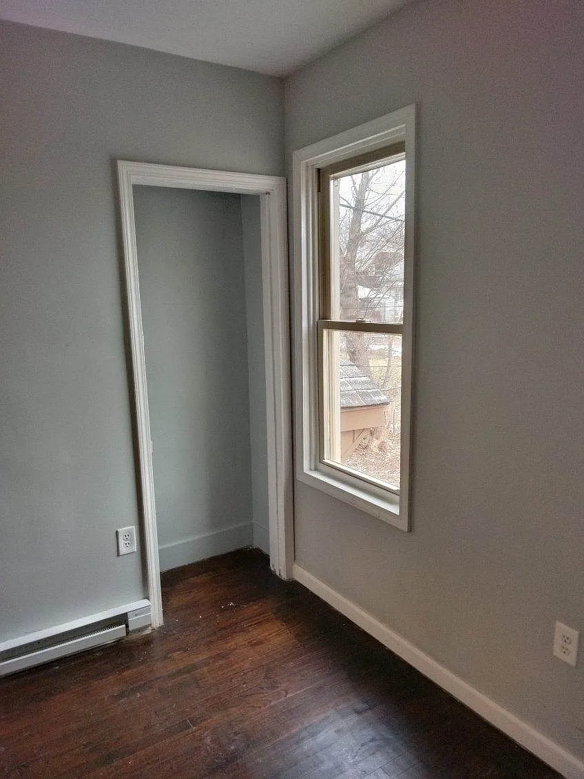 1 bed, 900 sqft, $950 — Photo 2