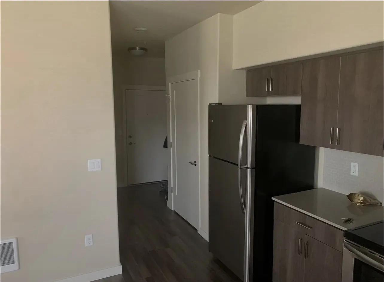 1 bed, 753 sqft, $1,600 — Photo 2