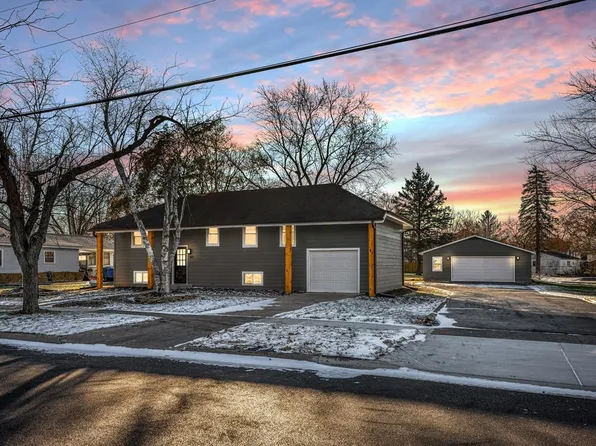 307 Elgin St, Cherry Valley, IL 61016