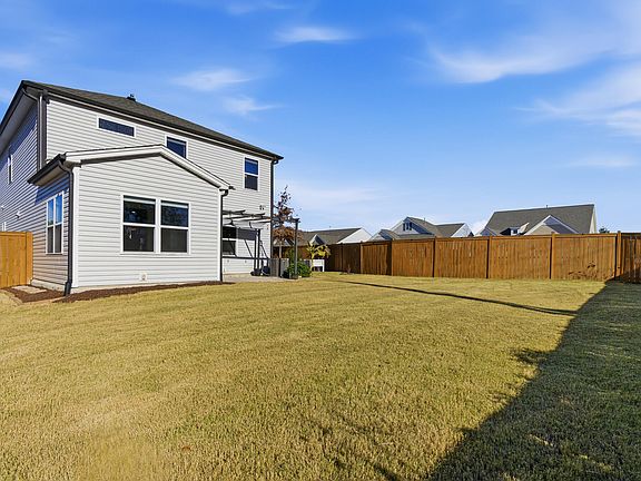 5th image of 5024 Dragonfly Dr