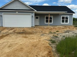 36 Dalton Dr, Lumber Bridge, NC 28357