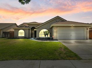 748 Ashbury Ct, Los Banos, CA 93635