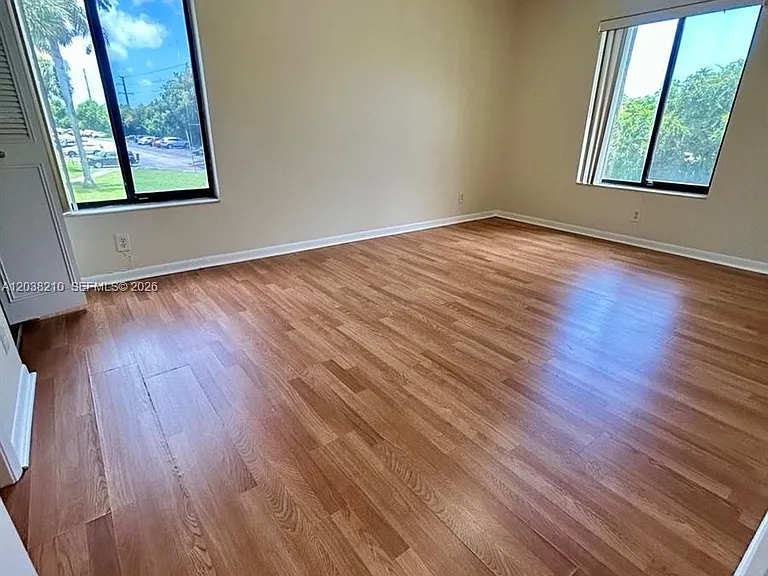 1113 Green Pine Blvd #H2 — Photo 9