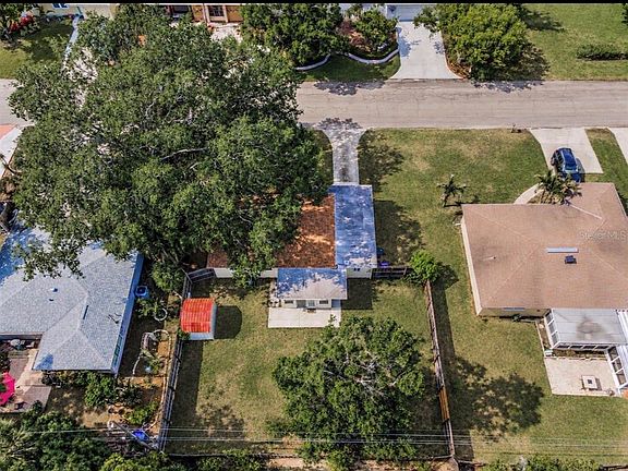4th image of 629 LEXINGTON STREET