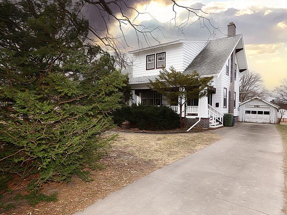 2nd image of 243 S Boone St